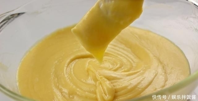 按步|自制甜点香草味泡芙,按步制作比蛋糕简单,零失误操作轻松完成