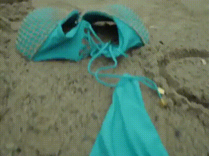 哥们|搞笑GIF:这个哥们估计是个强迫症患者吧