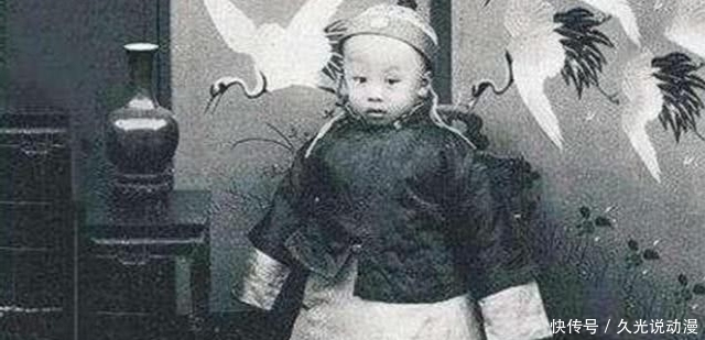 天皇|晚清溥仪最爷们的8天,把审判席坐出龙椅的气势,狂飚英语和天皇对骂