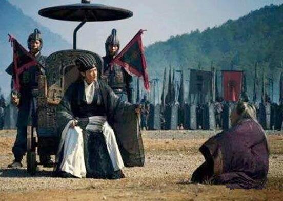 坐轮椅|诸葛亮腿没有问题,为什么要坐轮椅指挥这是他最恐怖的地方