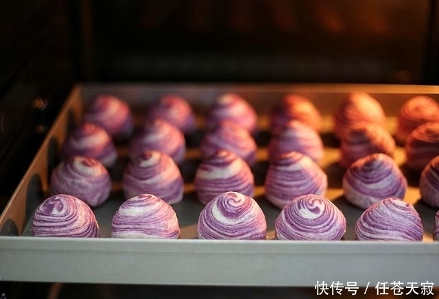 酥一类|面粉别做馒头了，试试此款点心，个人觉得比馒头好看还好吃，真香