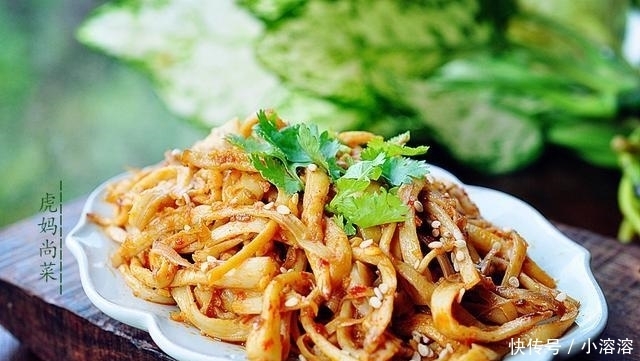 杏鲍菇|最适合夏天的3款杏鲍菇吃法,清淡不油腻,比大鱼大肉都鲜美