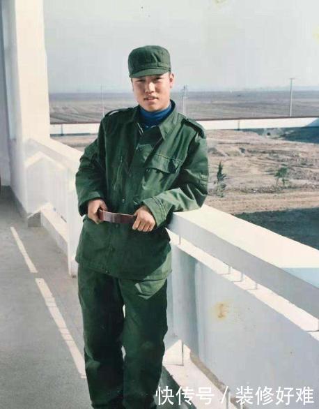 副处级|37岁辞掉副处级职务踏入演艺圈,39岁因春晚走红,今抱得美人归