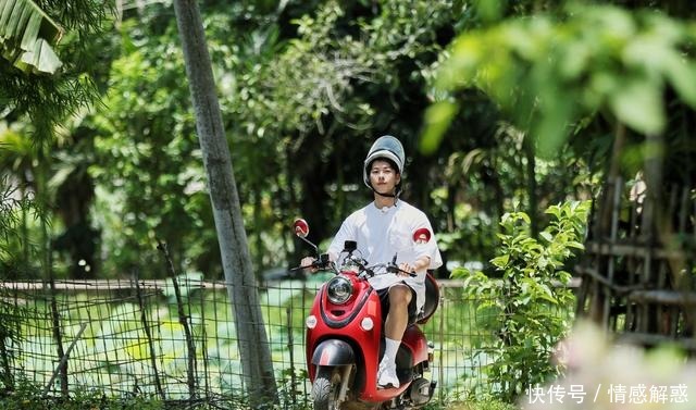 向往|《向往》里最尴尬的嘉宾全程沦为了背景板,在热闹人群中好孤独