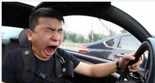 公路|为什么开车一上高速容易犯困?