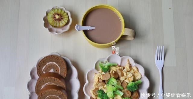 幸福感|80后妈妈给孩子做早餐5年,每天不重样,网友:幸福感和仪式感