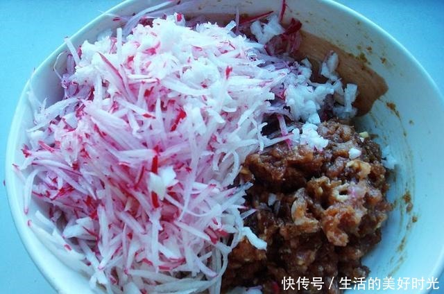 消化|用它包饺子,皮薄汁多消化好,鲜美去油腻真好吃