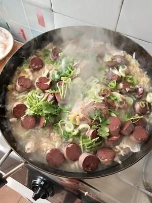  农村|农村年底吃的杀猪菜，真材实料一大桌，畅快淋漓，高档饭店吃不到