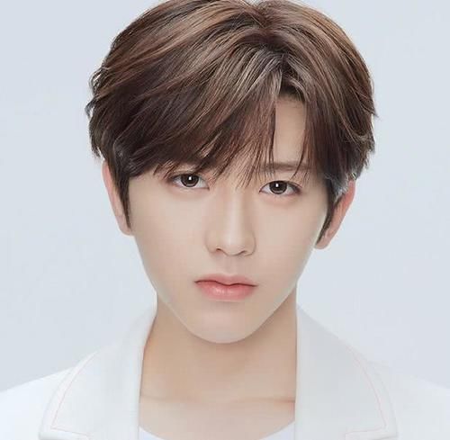 MC|《奔跑吧》MC再度大换血,又换了3位常驻嘉宾,蔡徐坤或将加盟