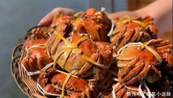 中国|在德国吃了大闸蟹,给了400元准备走,立马就被德国老板叫住