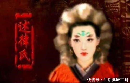 大臣|皇帝暴毙，大臣要求皇后一起殉葬，皇后听完砍下一只手，丢进棺材