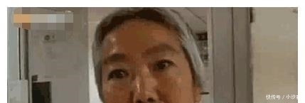 工作人员|老太太去柜台取500元遭拒 , 那就取2亿，银行工作人员: 我错了