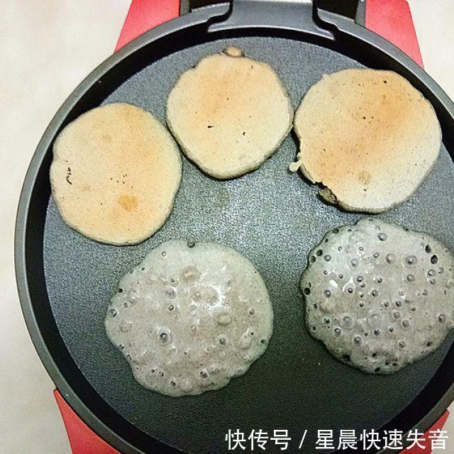 红豆|红豆杂粮饼,简单的早餐,又快又好吃
