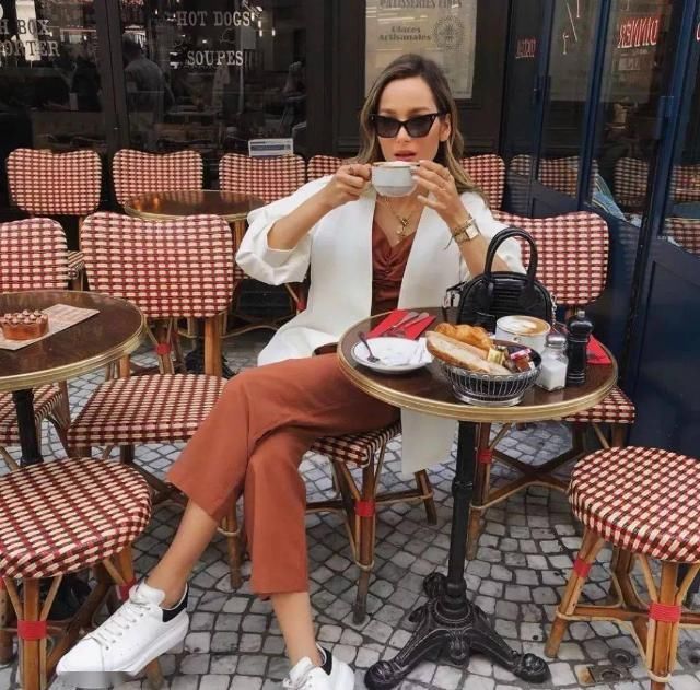 上瘾|今年爆火的脏橘色,真是一个让人会上瘾的颜色!!!