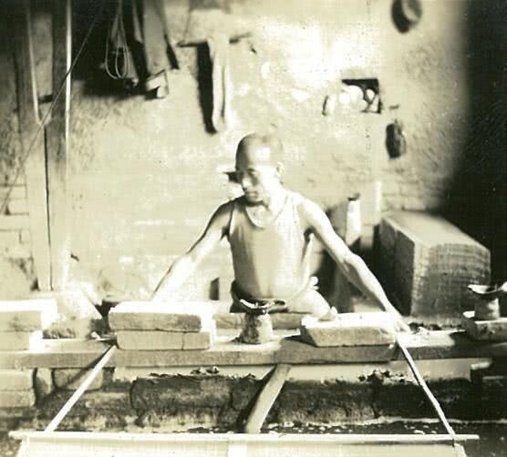 没人用|老照片:这种纸80后常用,95后见得少,现在几乎没人用