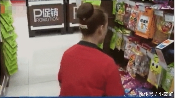  女贼|女贼进超市不偷反送钱，3年还倒挣了600万？店主：我把店送你得了