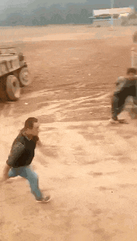  失误|搞笑GIF：我技术还是很好的，你们要相信我，这是失误！