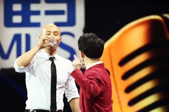 主持|耍酒疯,辱金星骂鲁豫后,身败名裂三婚三离的乐嘉,现今如何了?