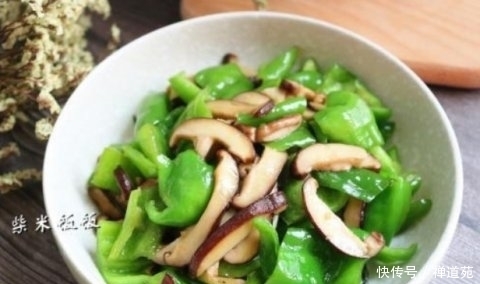  绝配|香菇和此物是绝配，3块钱一斤，燃烧脂肪，软化血管，越吃越瘦