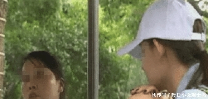 王女士|女子聚会时点8道菜付11284元,一盘豆芽两千块,老板无土栽培茅台当水浇