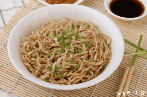 福州拌面|夏季里的拌面,各有风情又开胃饱腹