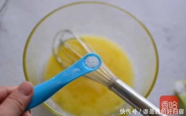 好吃|免打发!零失败的红丝绒玛德琳蛋糕,外脆内软超好吃