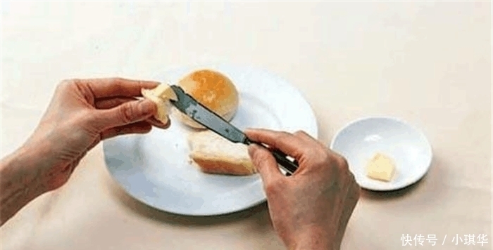 用面粉制作|外国人提问: 为什么中餐文化里没有面包? 原因让外国人尴尬