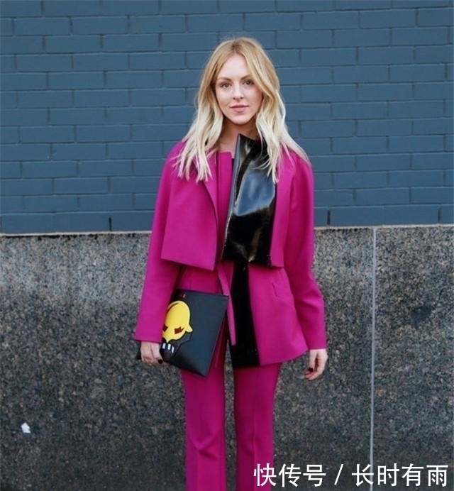  说了算|“喇叭裤”土不土你说了算！今年流行这样来穿，跟着穿就时髦显瘦