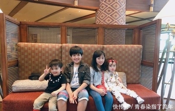 小苹果|还记得《一年级·小学季》的小苹果安淇尔吗?她现在长这样了