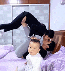 怪不得|搞笑GIF：怪不得打篮球那么好呢？这么小就开始学习了啊！