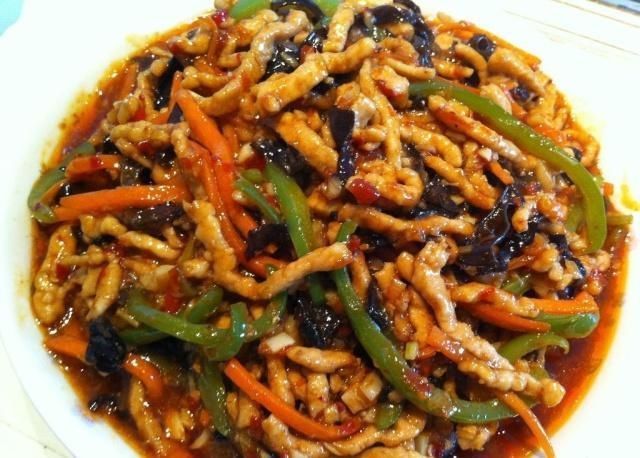  鱼香肉丝|这道“川菜”可不一般，咸、酸、辣、甜、鲜、五味都有，超好吃