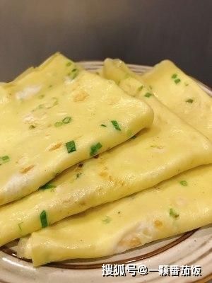 面粉|1碗面粉,4个鸡蛋,教你做懒人鸡蛋饼,30秒做一张,简单又好吃!