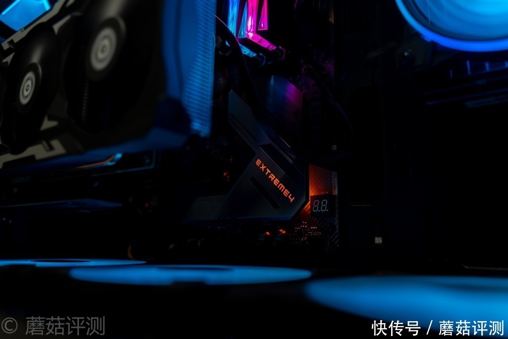  华擎|一块性价比超高的B550主板、华擎B550 Extreme4极限玩家主板 评测