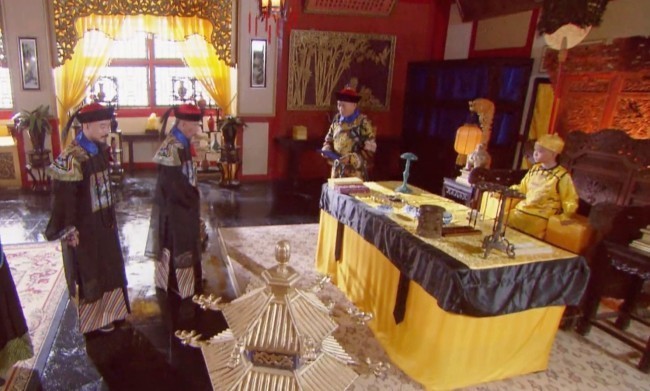 当皇帝|溥仪娶了自己喜欢的妻子,为何婚后却不敢与妻同眠?