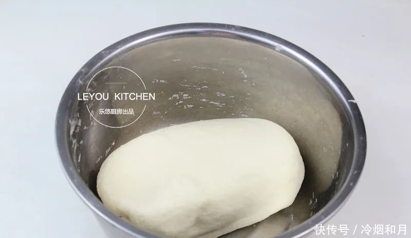 茄子|纯素馅大包子,比肉馅的汤汁丰富,吃着更香