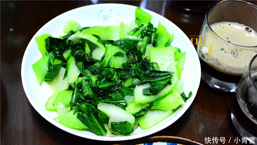 皮蛋|两口子周末的午餐,两荤两素花了一百多元钱,够丰盛吗?