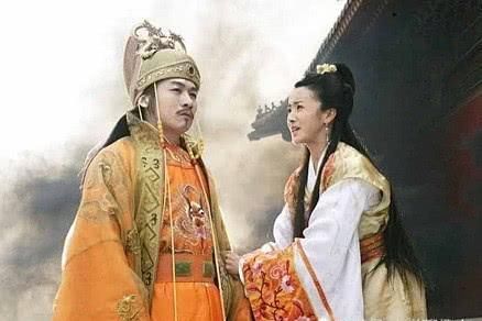 木匠|明朝为什么会出个“木匠皇帝”朱由校,看似不务正业其实另有玄机