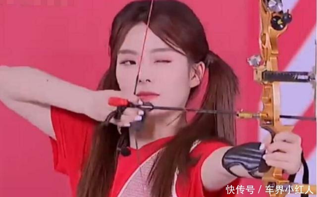 镜头|超新星运动会镜头怼脸拍,张艺凡有点业余,刘些宁不愧是门面