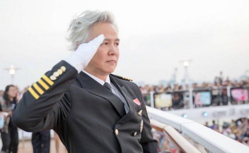  儿女|被张庭抢走丈夫，独自抚养儿女14年，如今子女颜值逆天！