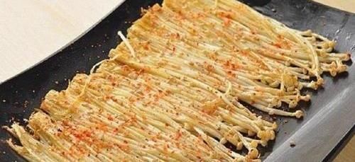 肚丝|精选美食泡椒板筋,酸辣肚丝汤,生焖小排,烤金针菇的做法