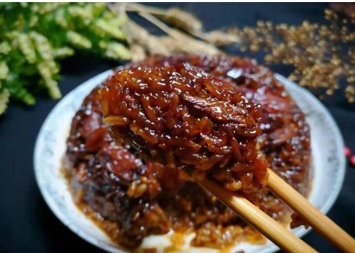层糯米|红糖糯米饭的家常做法,这样做软糯香甜,孩子超喜欢,太好吃了