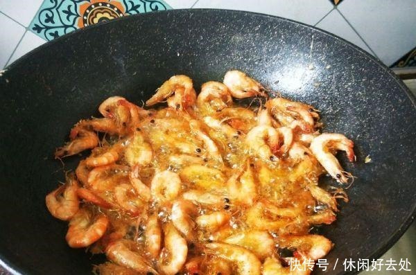 快点|年夜饭大虾的5种做法,简单美味寓意好,上桌就空盘,快点收藏好