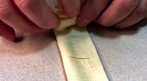 喜欢|必备菜,不用炸不用蒸,焯水后浇上料汁就能吃,亲戚朋友喜欢