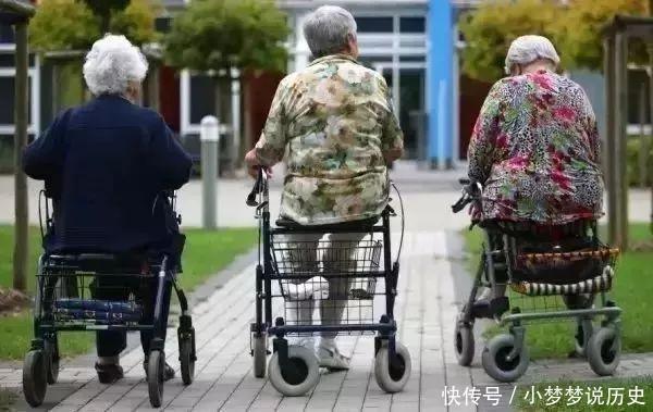 老人|世界上最伟大的骗局:152名老人被骗8年,但他们从未如此快乐
