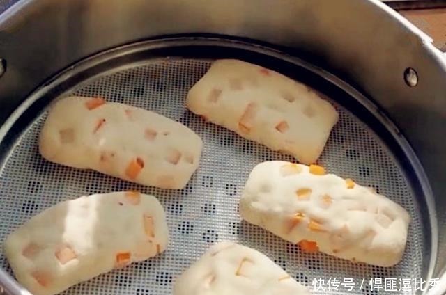 南瓜饼|入秋后南瓜这样做,柔软香甜,有技巧无难度做法简单,孩子超爱吃