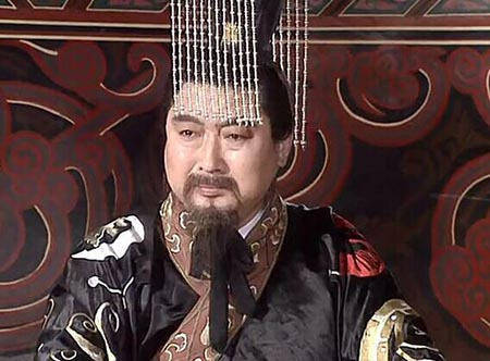 姜维|蜀汉灭亡时场面有多惨烈皇帝受辱太子被杀,两大盖世名将被灭门