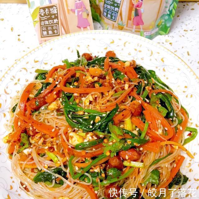 酸辣|懒人厨房——凉拌三丝拌面,酸辣开胃!