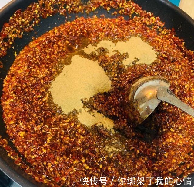 香喷喷|自制重庆辣椒酱,香喷喷的,美味百搭
