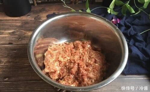 多汁|你做的饺子皮总厚?教你1招,皮薄馅大还多汁