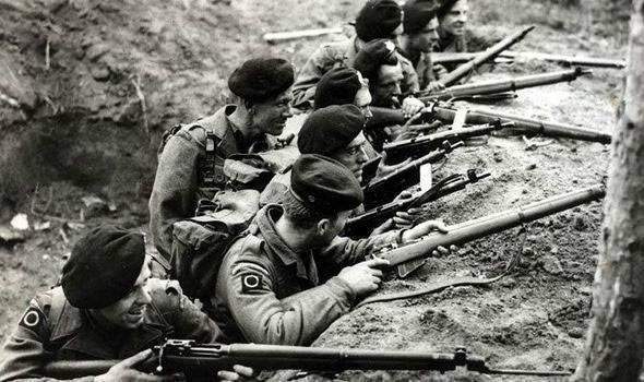 朝鲜战争|朝鲜战争中英军精锐尽出，志愿军：来得好，新账旧账一起算